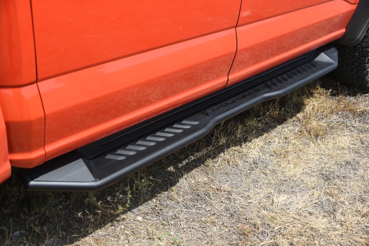 Armordillo 2018-2024 Jeep Wrangler 4 Door FX Running Boards W/LED - Matte Black product image