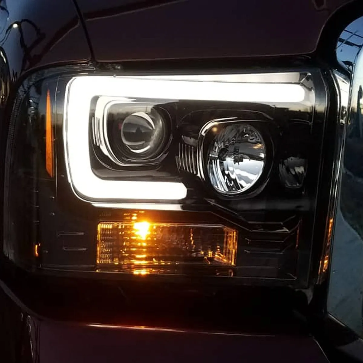 Ford Superduty 05-07 F250f350f450f550 Projector Headlights w Ultra High Power Smooth Oled Halos And DRL - Smoked b product image