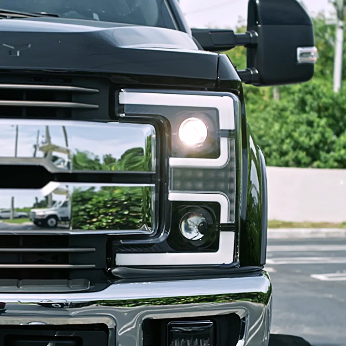 Ford Superduty 17-19 F250f350f450f550 Projector Headlights w Ultra High Power Smooth White Oled DRL And High Power a product image