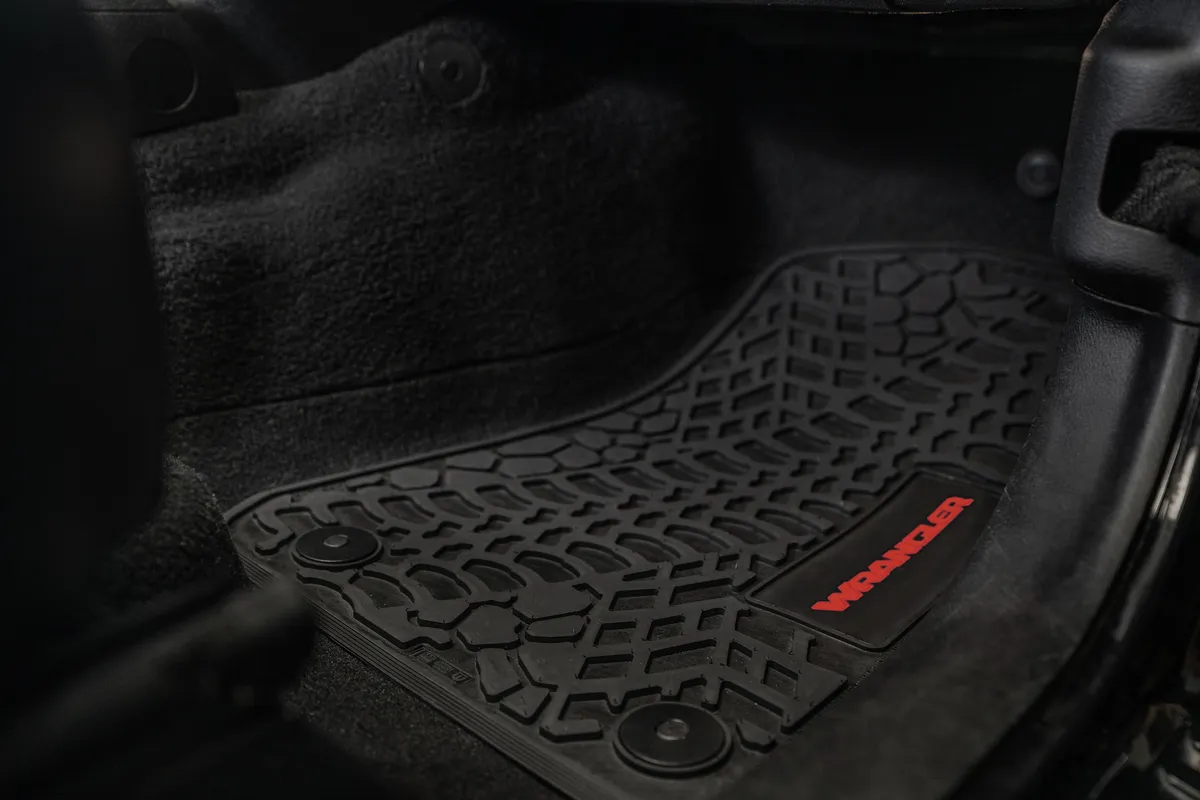 21-24 Jeep 4xe Front and RearTire Tread/Scorched Earth Scene w/ Wrangler Insert - Black w/ Dark Blue Insert product image