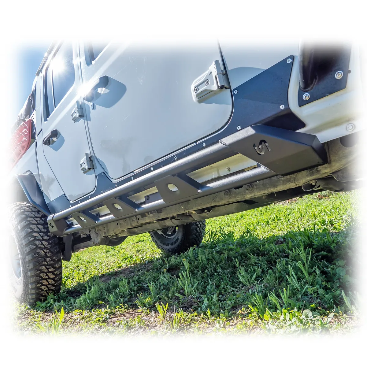 Jeep JT Gladiator Rock Sliders | With Frame-Mount System | 2020–2025 product image