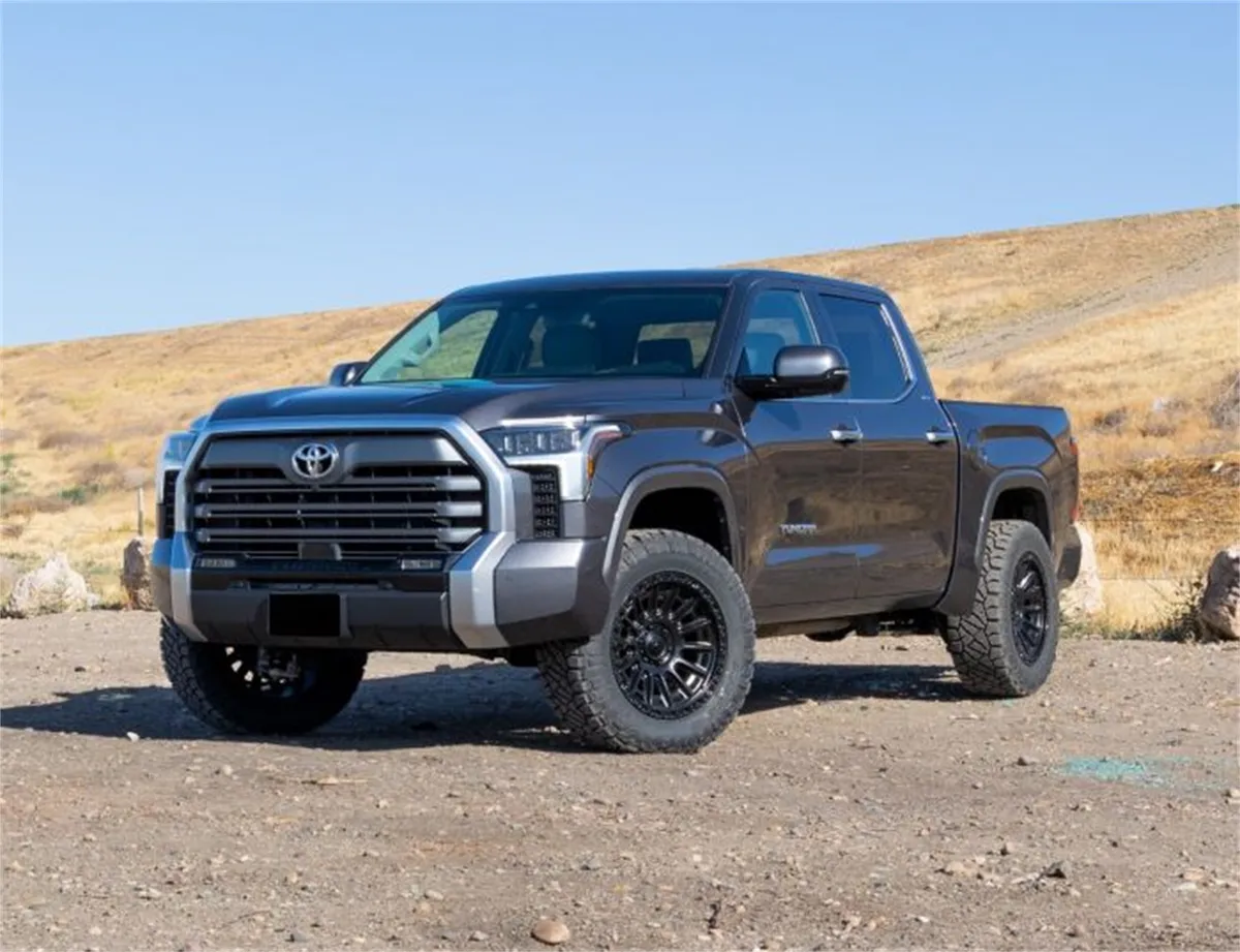 Ready Lift 2022-2024 Toyota Tundra 2 Front Leveling Kit w/ Diff Drops-66-52201 product image