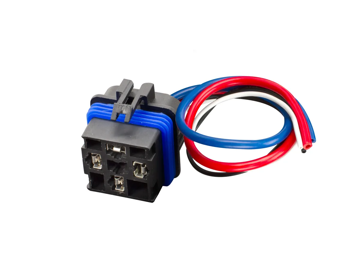 40 Amp Sealed 4-prong relay with pre-wired female socket, 12v, IP66 product image