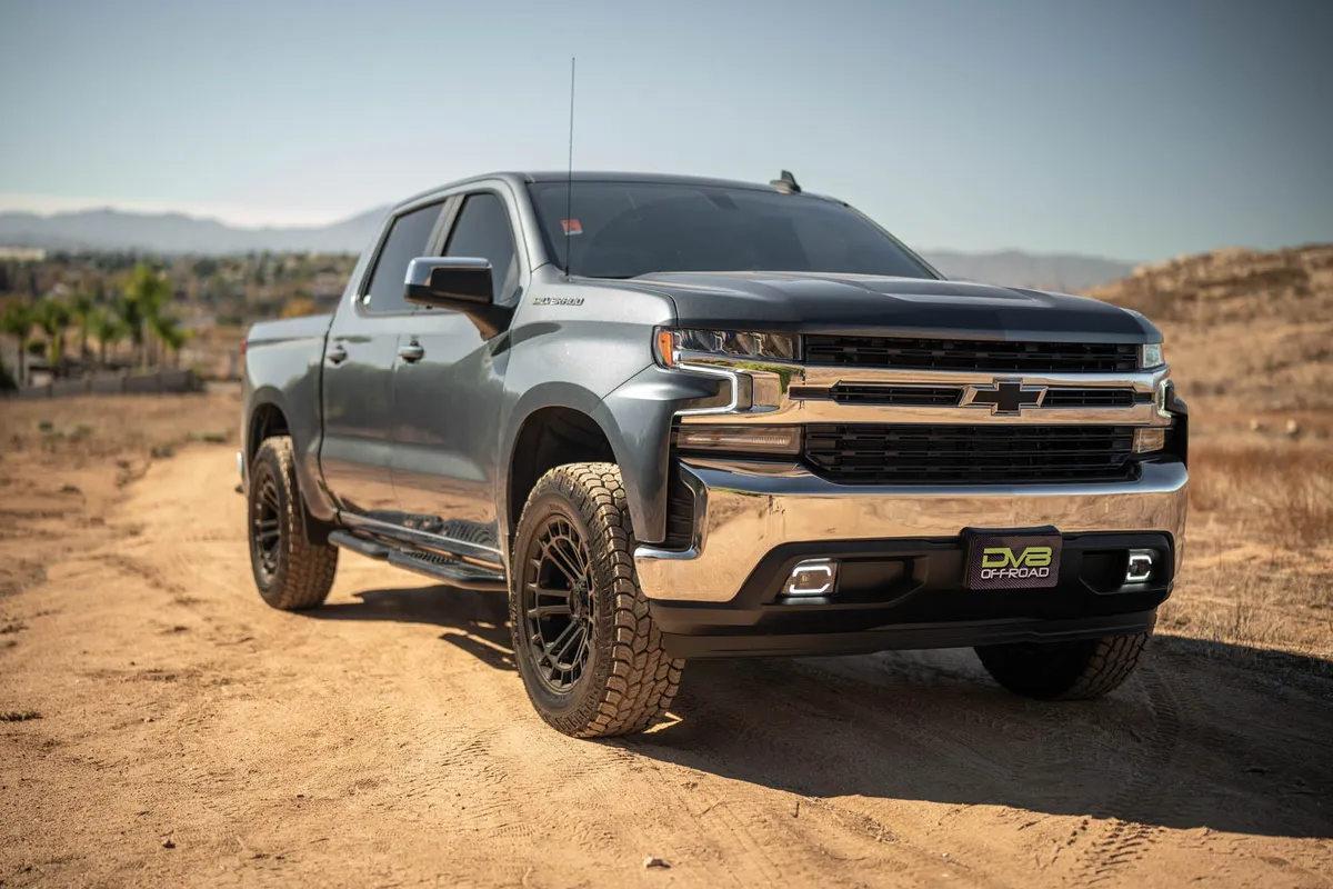 2019-2024 GMC Sierra 1500 Chevrolet Silverado 1500 Crew Cab DV8 Offroad OE Plus Side Steps product image