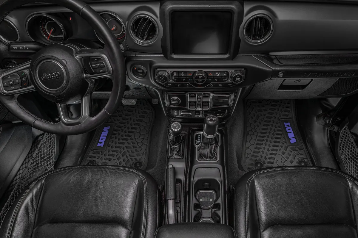 18-24 Jeep JL 2 Dr/Gladiator Front -Tire Tread/Scorched Earth Scene w/ Willys Insert - Black w/ Red Insert product image