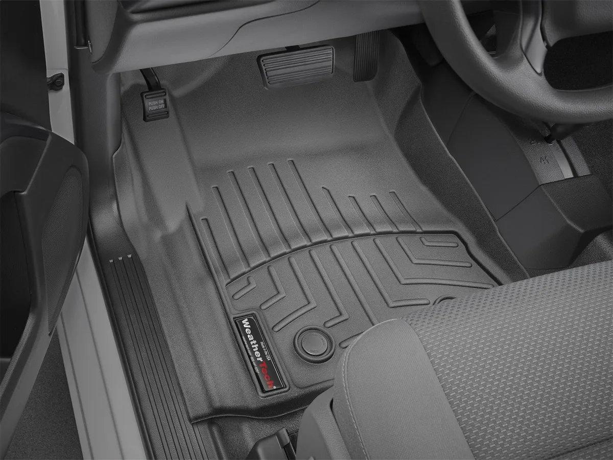 BlackFrontFloorLinerVinylFloorsChevroletSilverado15002014VinylFloorsRegularCabwithfloormountedshifter product image