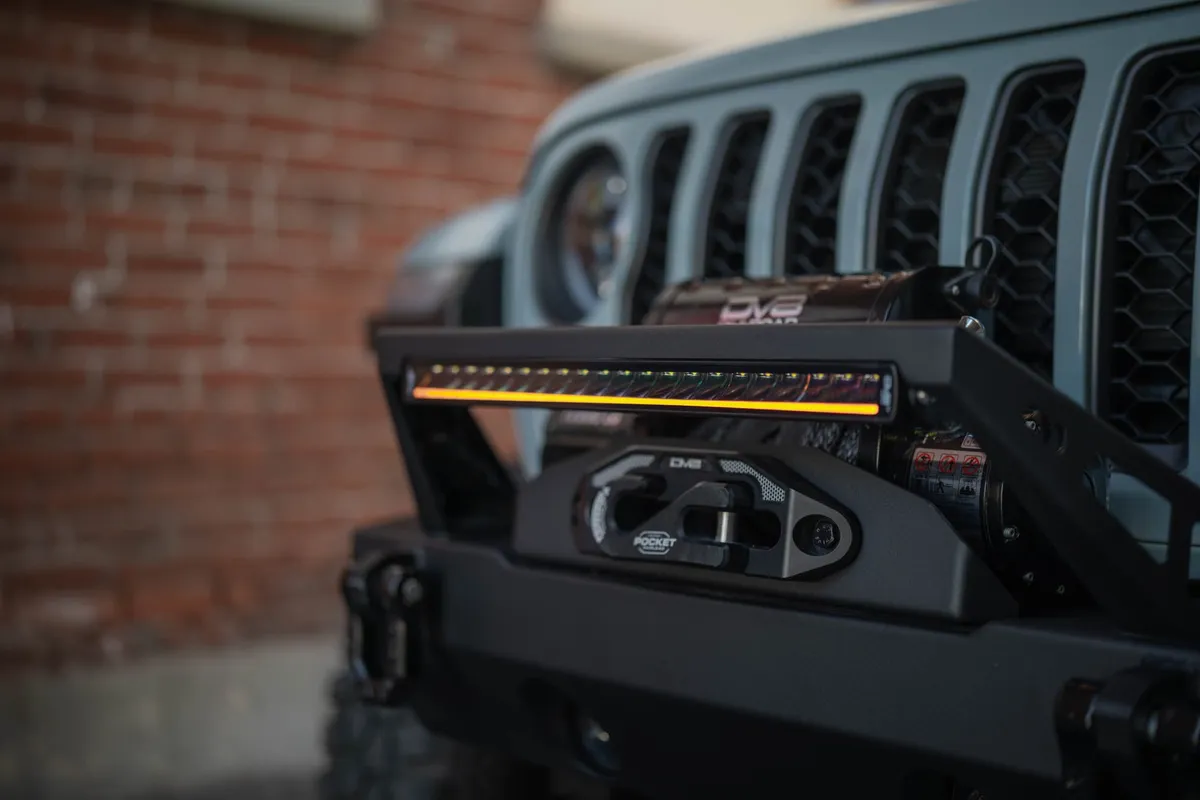 DV8 Offroad 20-Inch Halo Elite Single Row Light Bar with Accent Light product image