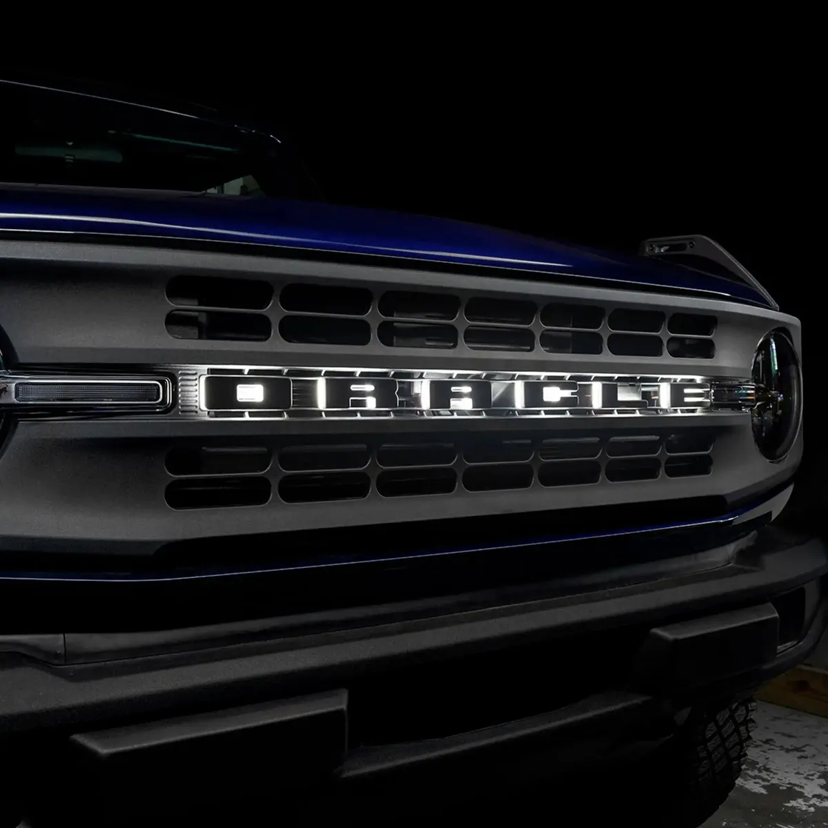 ORACLE Lighting Universal Illuminated LED Letter Badges - Matte White Surface Finish - A product image