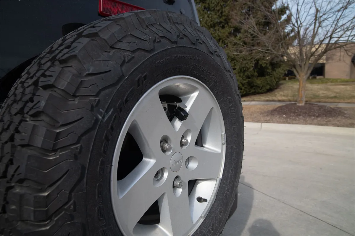 SummitView™ For Jeep® Rear Vision Camera w/OEM Grade Camera; Includes Flash Module For 6.1 in. Factory Display; Exclusive Stainless Steel Rear Tire Mount; No Parking Gridlines; product image