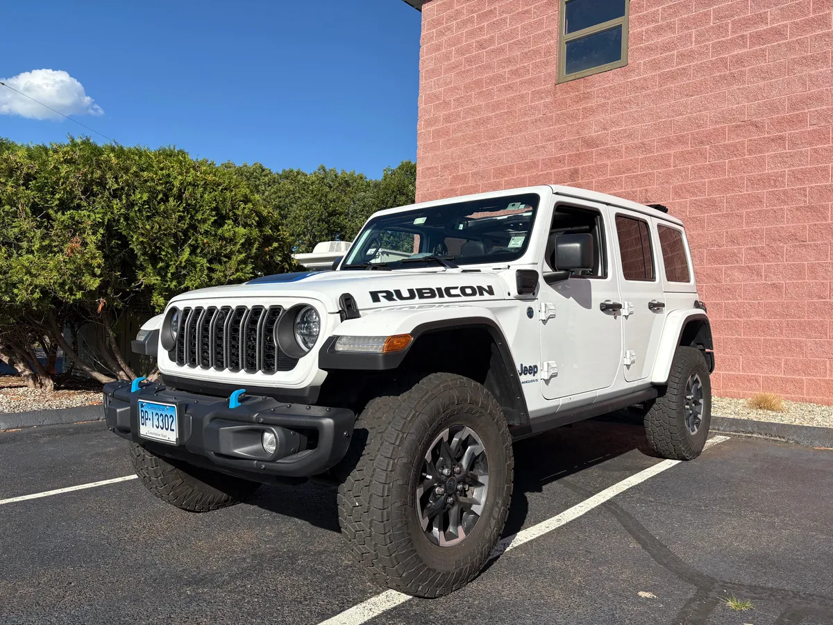 Wrangler 1.5 Inch Front Coil Springs 07-18 JK Clayton Off Road Or Wrangler 1.5 Inch Front Coil Springs 2018+ JL-V6 GAS I4 Turbo I4 4XE Or Gladiator .5 Inch Front Coil Springs 2021-2023 JT product image