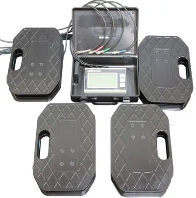 Proform Vehicle Scale System 5,000LB Capacity 1,250LB Per Pad Rating 20 Foot Cables Includes 4 Pads Proform