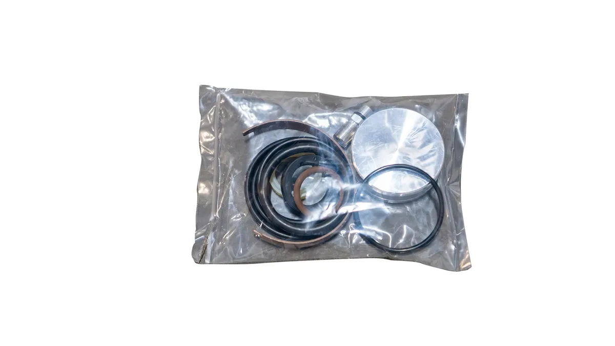 Shock Absorber Rebuild Kit; 2.25 in.; w/Reservoir; Incl. Replacement O-Rings; Seals; product image