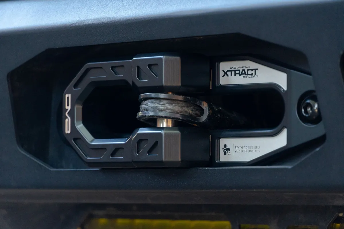 DV8 DV8 Xtract Winch Fairlead Closed System WBPF-02 product image