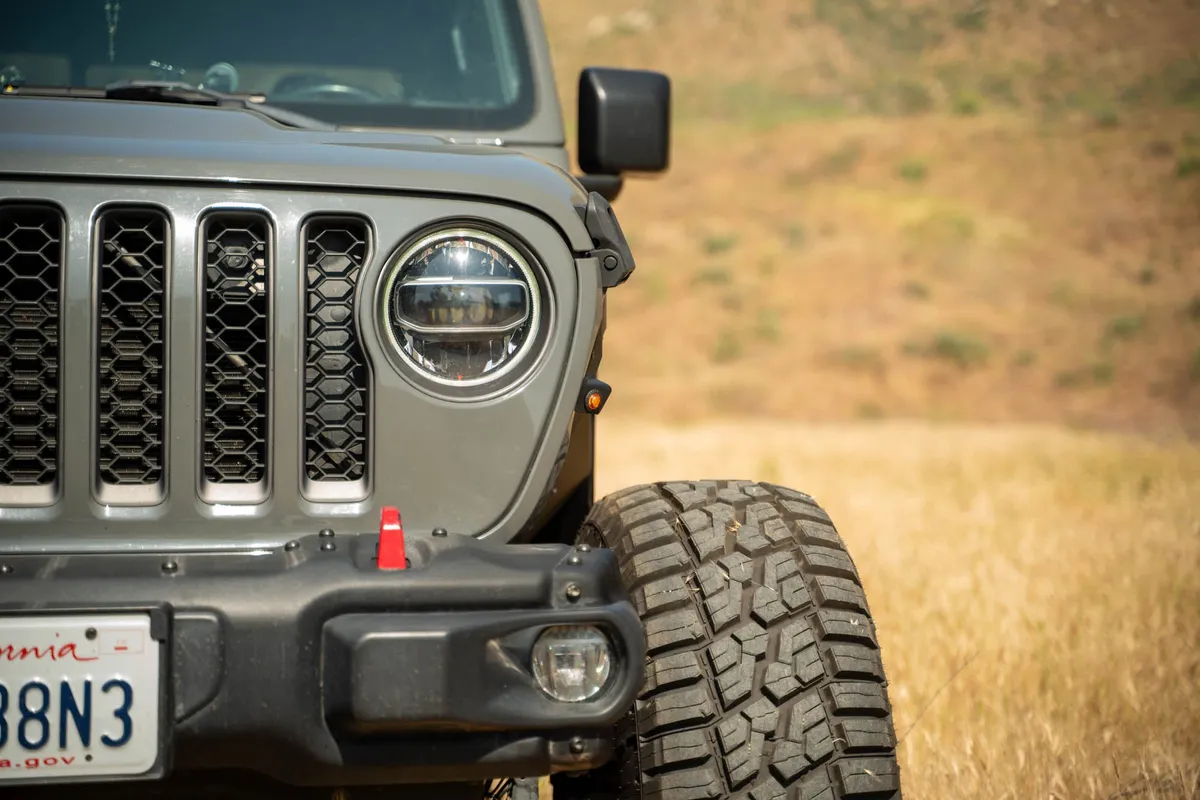 DV8 Offroad 2020-2024 Jeep Gladiator JT Fender Deletes