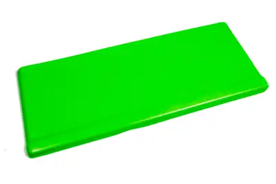 Dominator Race Body SS Nose Ext Xtreme Green Right Side Dominator SS