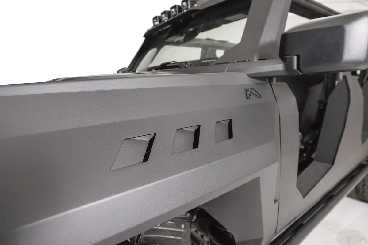 21c Bronco 4 Door Front Fenders Matte Black product image