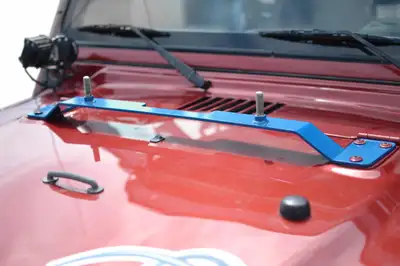 Steinjager Recovery and Towing 1997-2006 High Lift Jack Mount Hood Playboy Blue