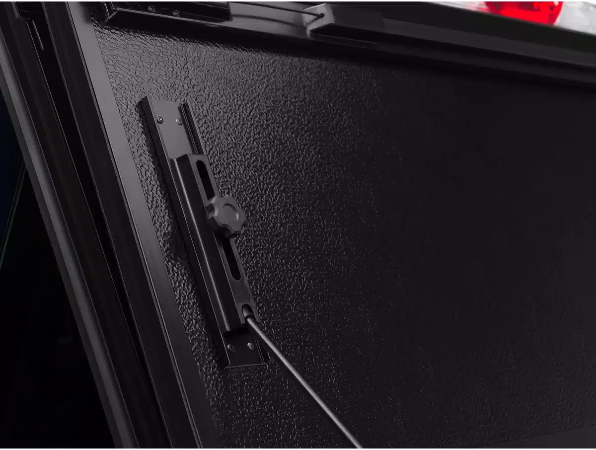 24c Tacoma 5ft Bakflip Fibermax Folding Tonneau Cover Black product image