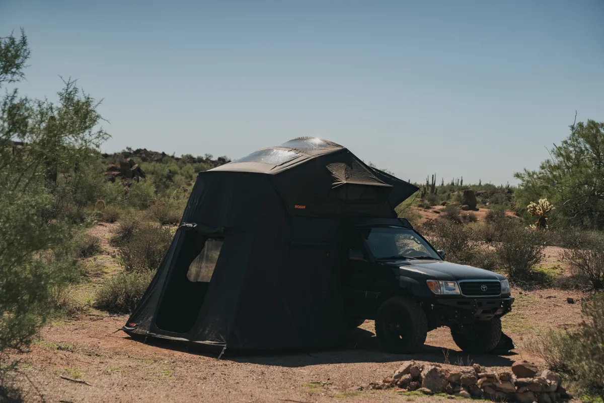 Vagabond 2.0 Xtra Large Rooftop Tent Black product image